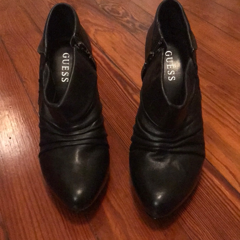 Guess booties - Picture 2 of 7